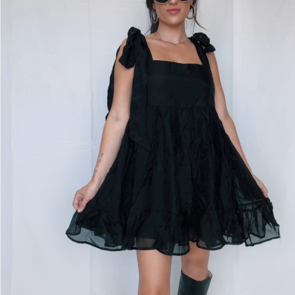 Black Midi Sundress with Square Neckline for Cocktail
